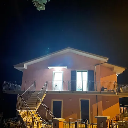 Casa Nina 2 Affittacamere Camerino