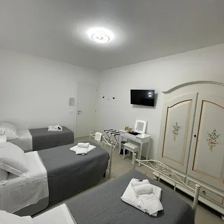 Casa Nina 2 Affittacamere